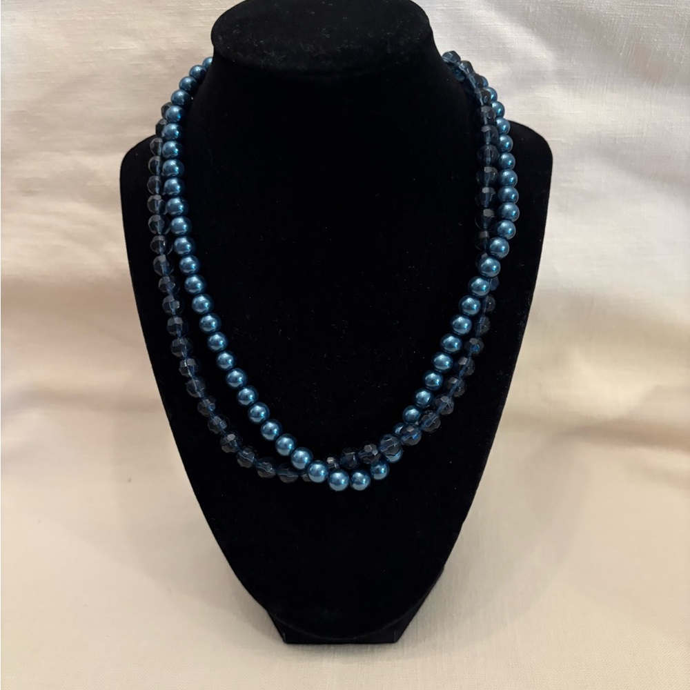 Premier Designs Deep Blue Pearl Necklace
